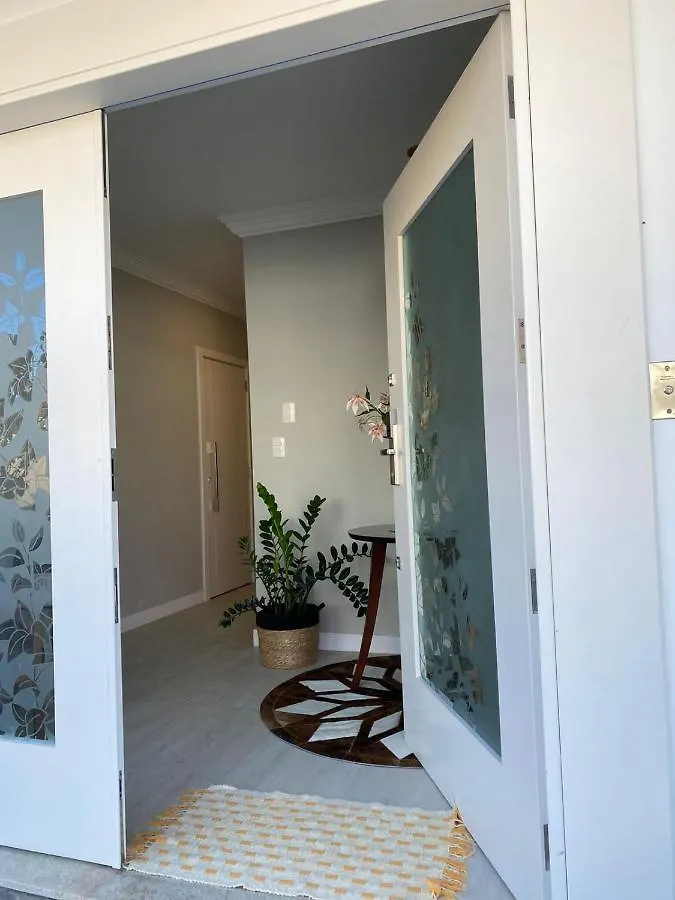 Bouganville Guest House Bc 2*, Balneario Camboriu