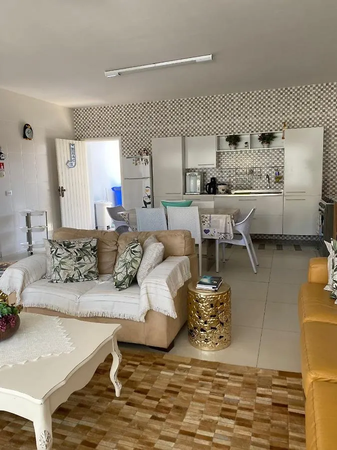 Bouganville Guest House Bc Brazil