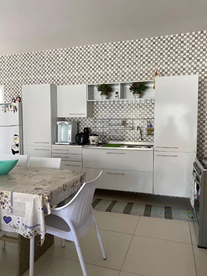 Bouganville Guest House Bc Balneário Camboriú