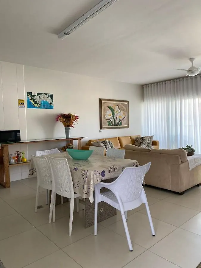 Bouganville Guest House Bc Balneário Camboriú Estalagem
